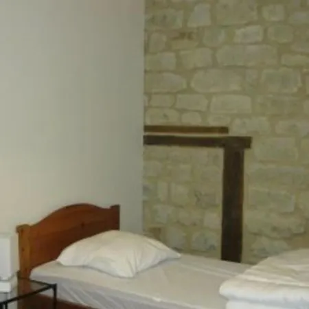 Renove En 2015, Au Coeur De L'argonne, Entre Verdun Et Chalons-en-champagne - Fr-1-585-21 * Futeau