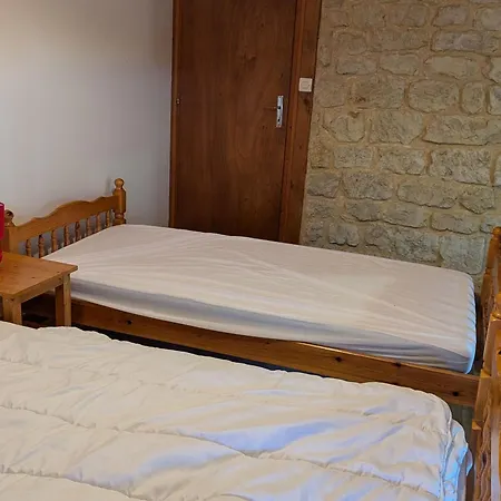 Renove En 2015, Au Coeur De L'argonne, Entre Verdun Et Chalons-en-champagne - Fr-1-585-21 Futeau